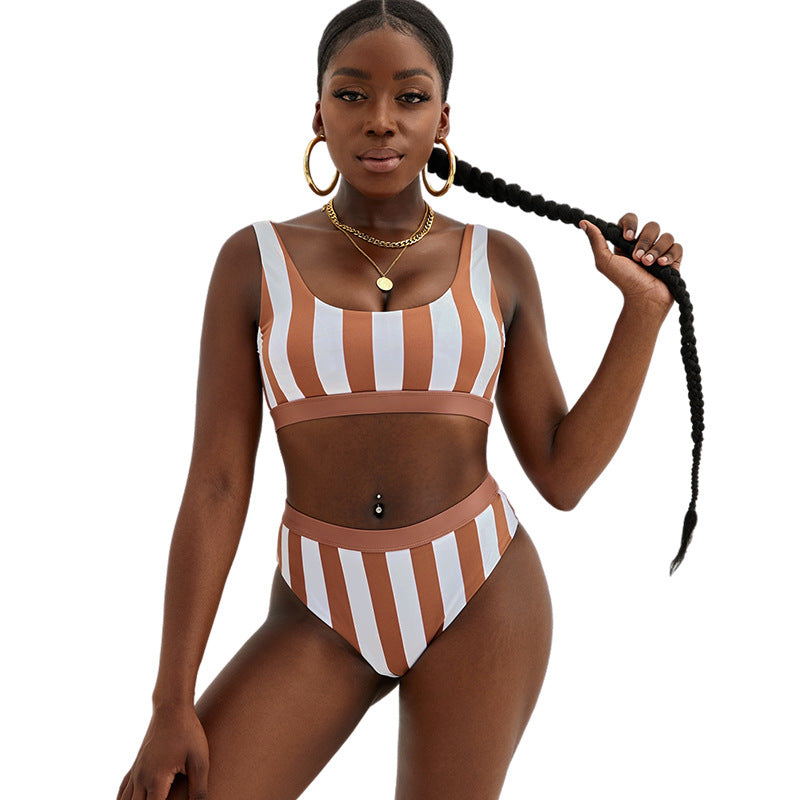 Printed high-waisted two-piece swimming suit