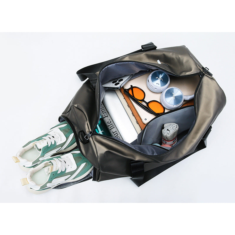 Gym Bag with Wet-Dry Separation