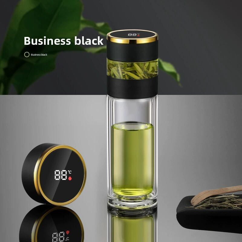 Tea and water separation insulated cup